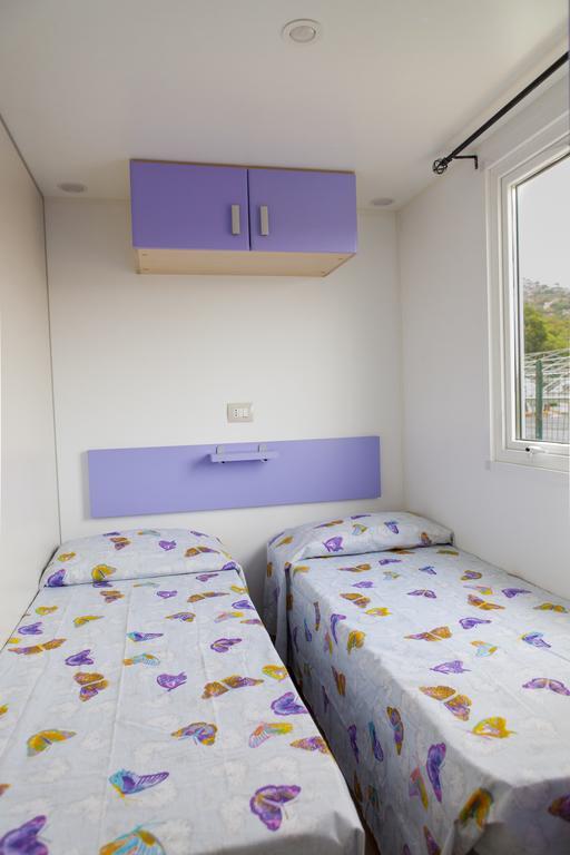 Camping Delfino Hotel Albenga Room photo