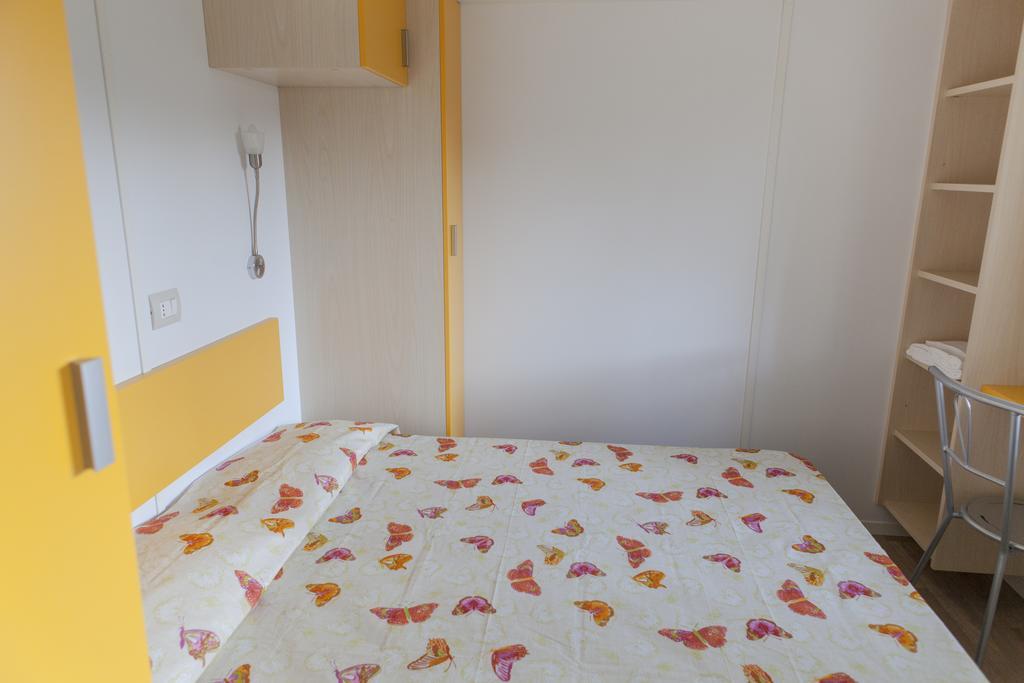 Camping Delfino Albenga Room photo