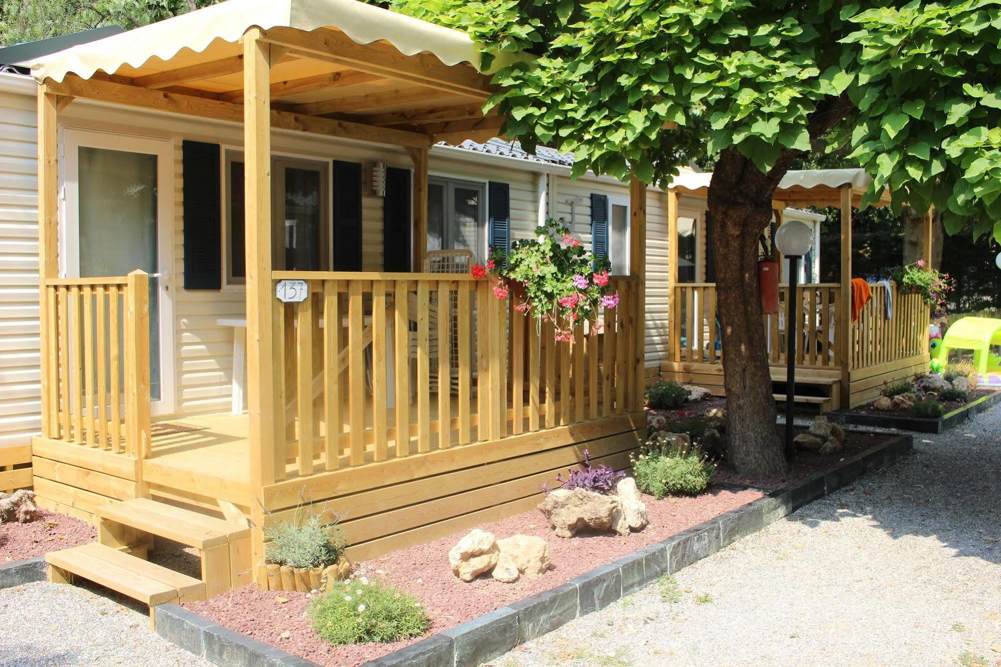 Camping Delfino Albenga Exterior photo