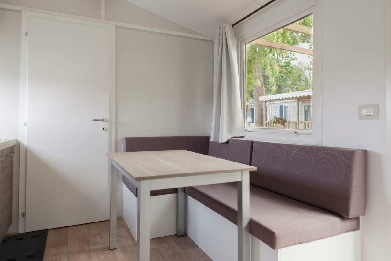Camping Delfino Albenga Exterior photo